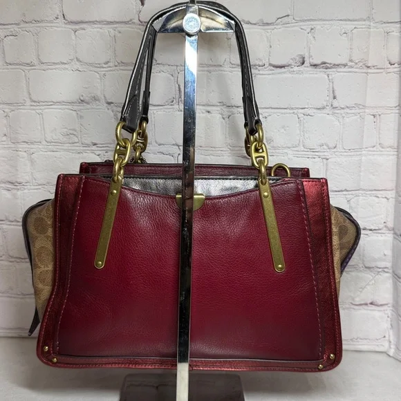 Coach Dreamer 27 Endless Possibilities of NYC Leather Crossbody Handbag Brass - Picture 6 of 16